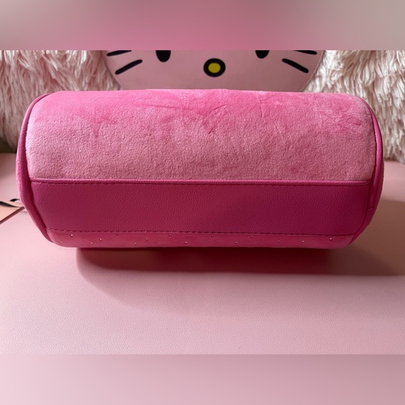 Juicy Couture Let It Shine Roll Bag - Picture 6 of 9